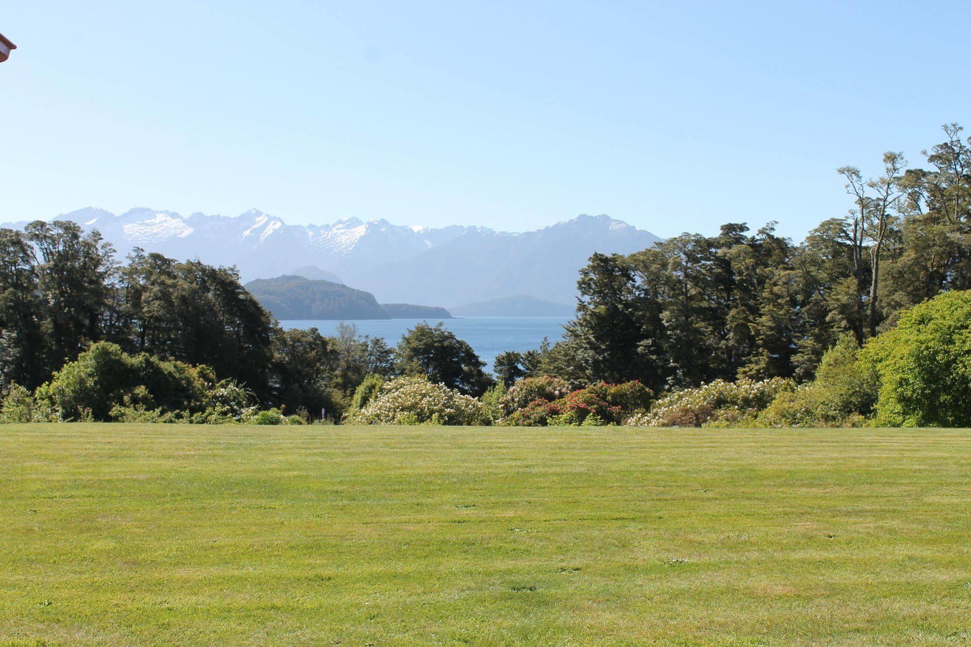 Murrells Grand View House Manapouri Exterior foto