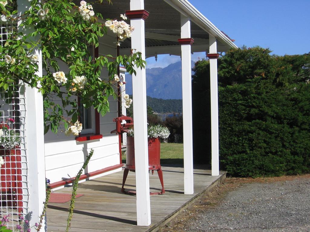Murrells Grand View House Manapouri Exterior foto